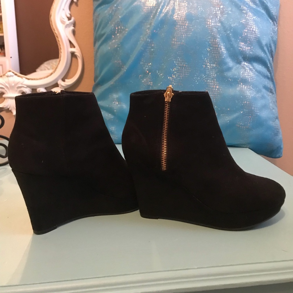 Black Christian Siriano Booties / Ankle Booties